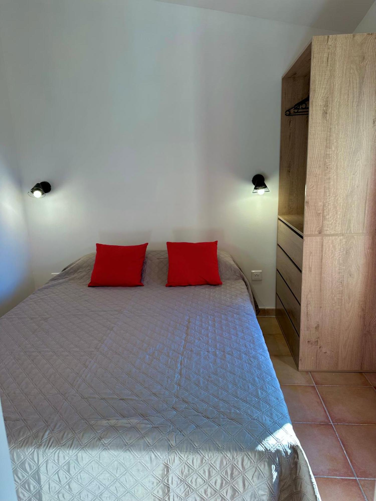 Village Vacances Du Camboussel Brassac  Экстерьер фото