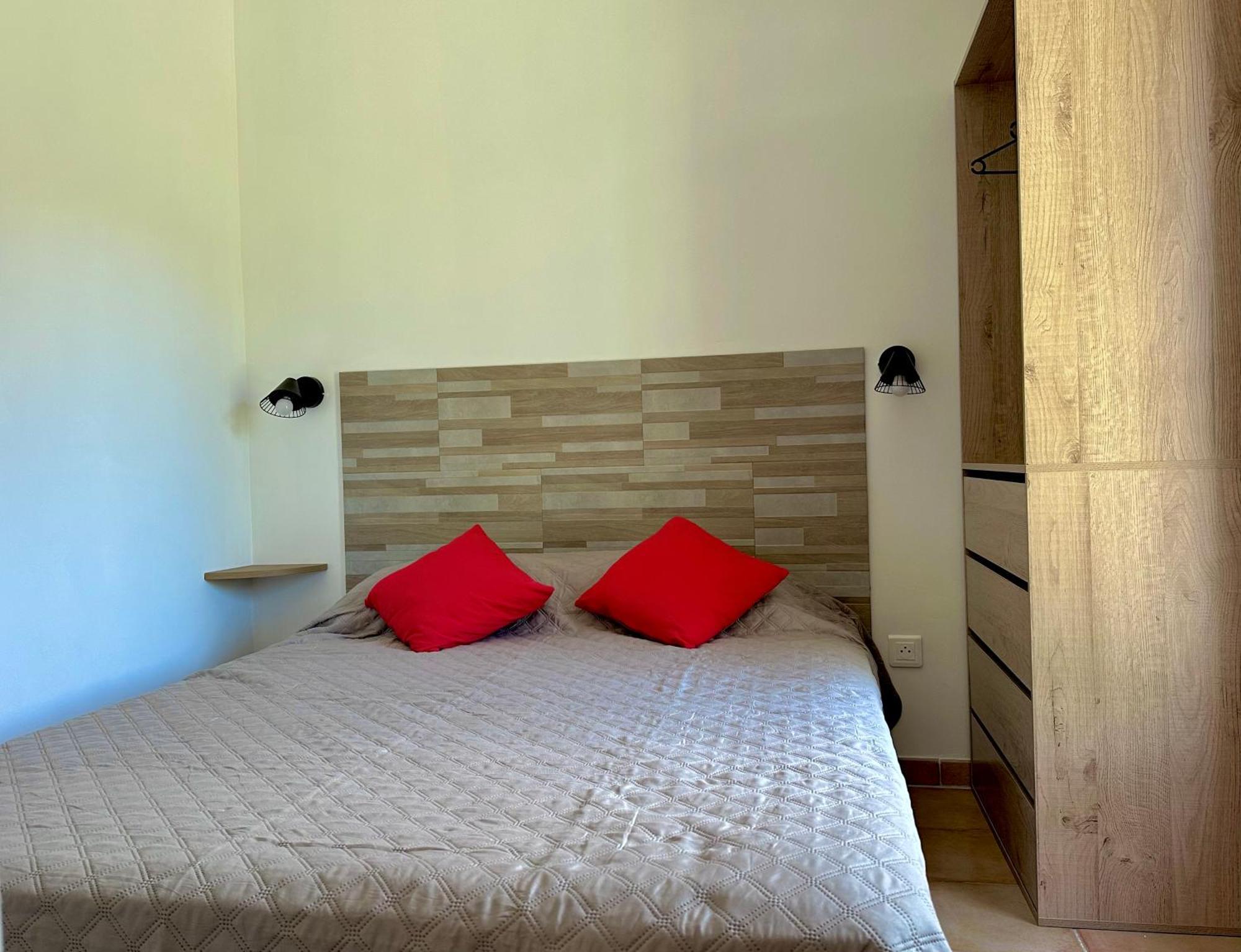 Village Vacances Du Camboussel Brassac  Экстерьер фото